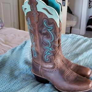 Justin Cowboy Boots